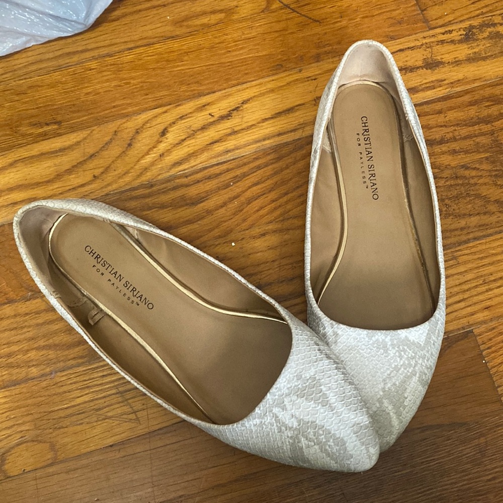 size 9 snake skin flats